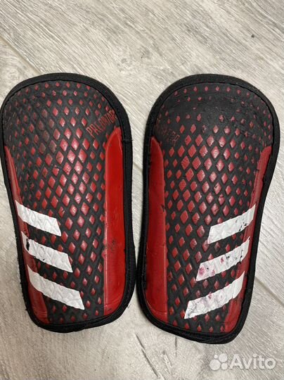 Щитки футбольные adidas