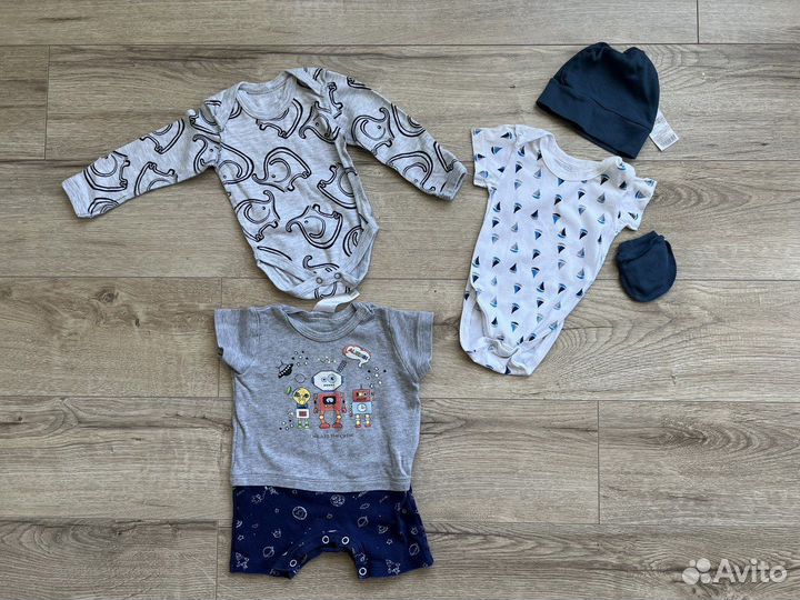 Пакет одежды на мальчика 0-6 месяцев