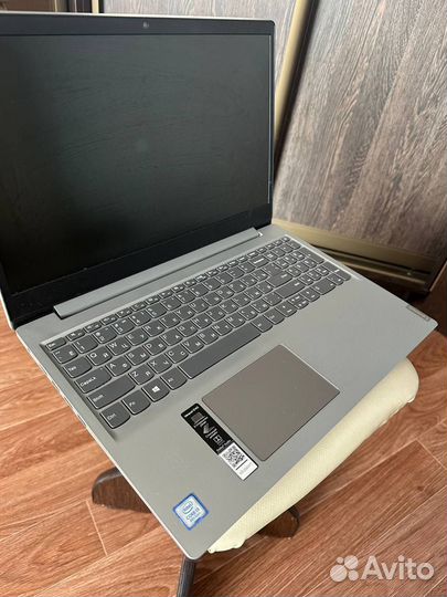 Ноутбук lenovo