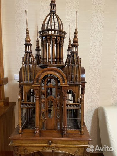 Клетка деревянная для птиц ручной работы