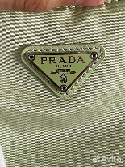 Сумка prada re edition 2000
