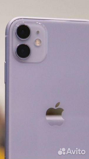 Телефон iPhone 11