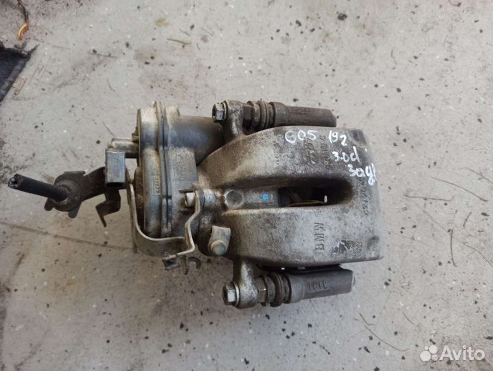 Тормозной суппорт задний правый BMW X5 G05