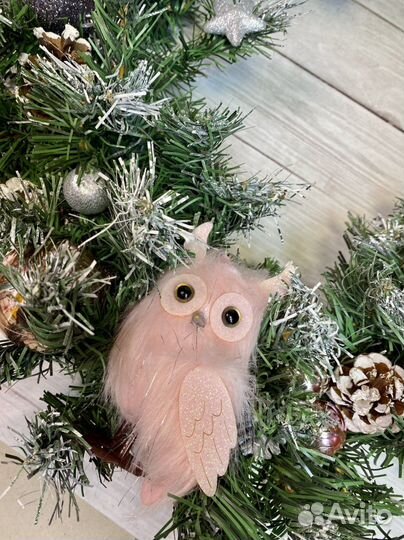 Новогодний рождественский венок с декором