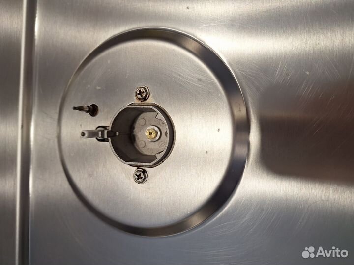 Газовая варочная панель 3 конфорки