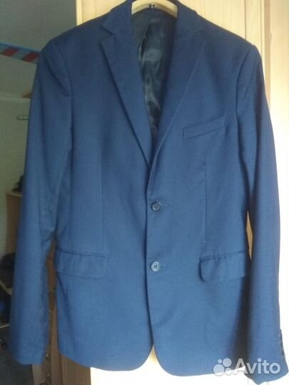 Школьный костюм