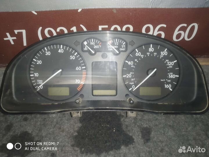 VW Passat B5 1.8T USA панель щиток приборов