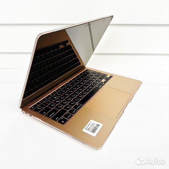 Ноутбук Apple MacBook Air 13 2020