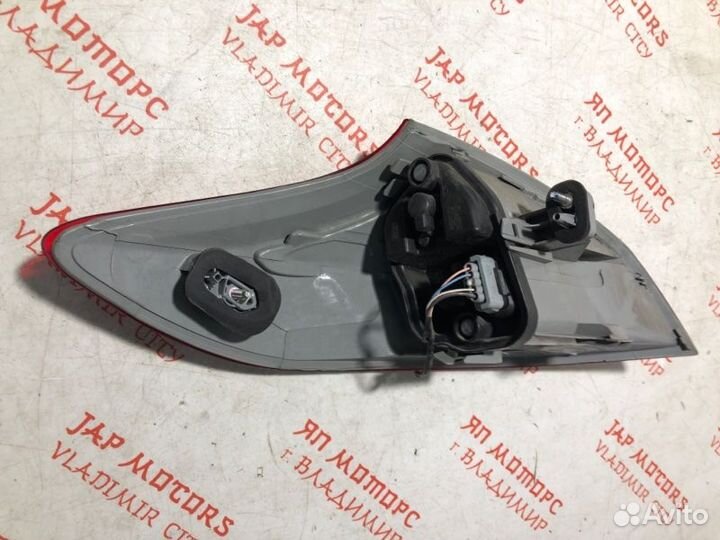 Фонарь задний правый Renault Megane 3 хэтчбек M4R