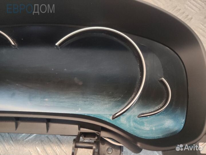 Панель приборов на BMW G30 s1140631