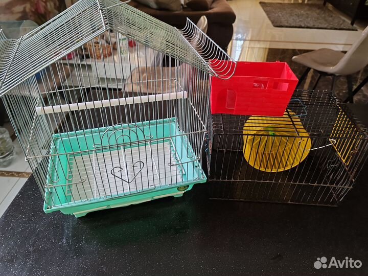 Клетки для попугаев и грызунов