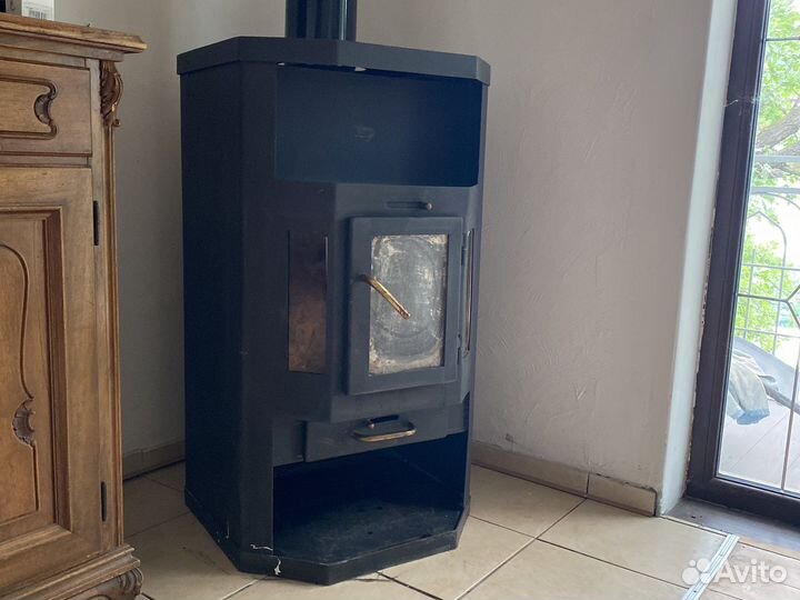 Печь-камин дровяная Мета