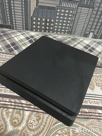 Sony PS4 slim 1tb
