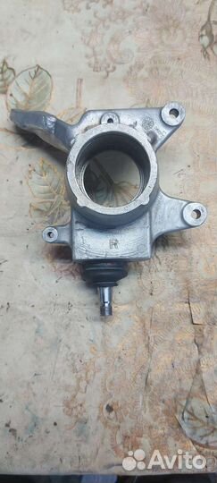 Поворотный кулак stels binli 600,700