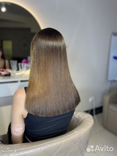 Кератиновое выпрямление волос