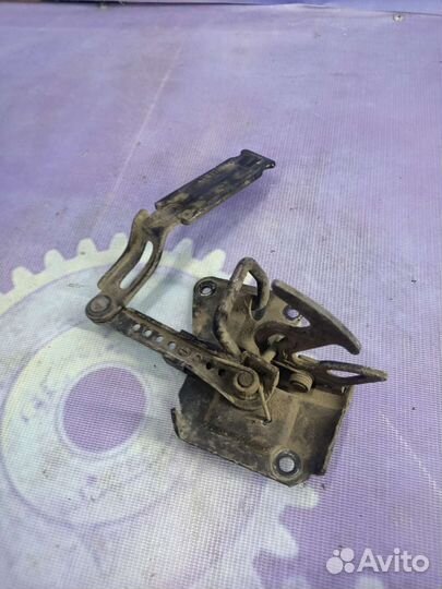 Замок капота Audi A6C5