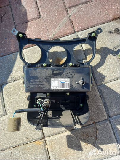 Ssangyong new actyon накладка торпеды