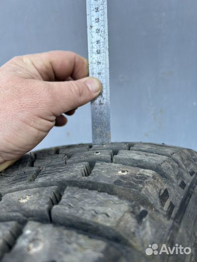 Michelin X-Ice North 2 215/50 R17 95T