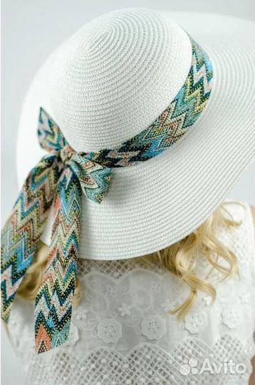 Шляпа женская белая