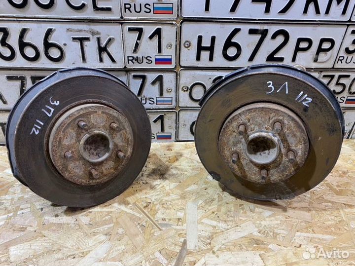 Кулак поворотный задний Ford Mondeo 3 2.0 2006