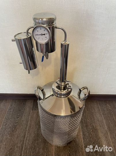 Дистиллятор (самогонный аппарат)