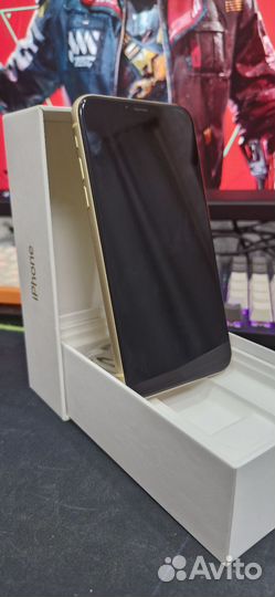 iPhone Xr, 128 ГБ