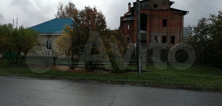 Дом 767,8 м² на участке 21,3 сот.