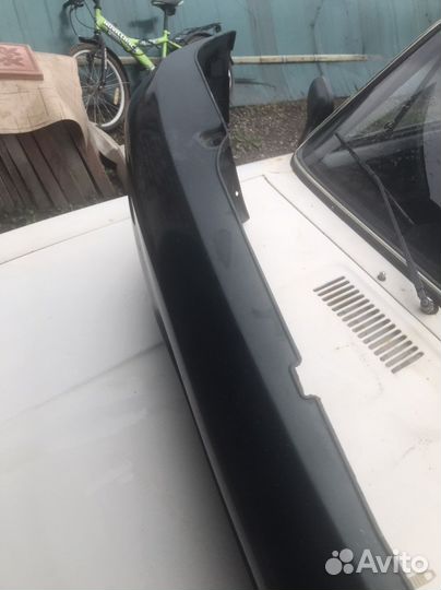 Бампер продам ваз 2110