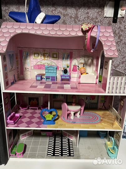 Домик кукольный