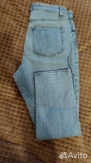 Джинсы HM