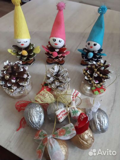 Шишки поделки из них