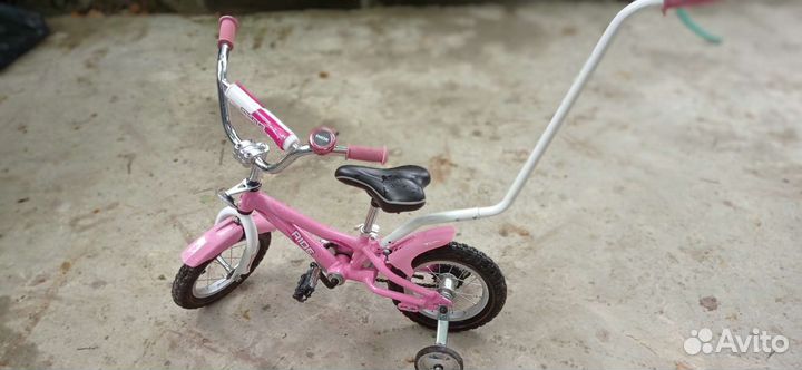 Детский трехколесный велосипед