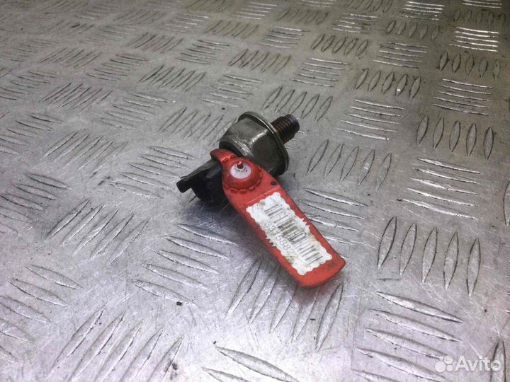 Датчик давления топлива Ситроен Ц4 Пикасо 96545926