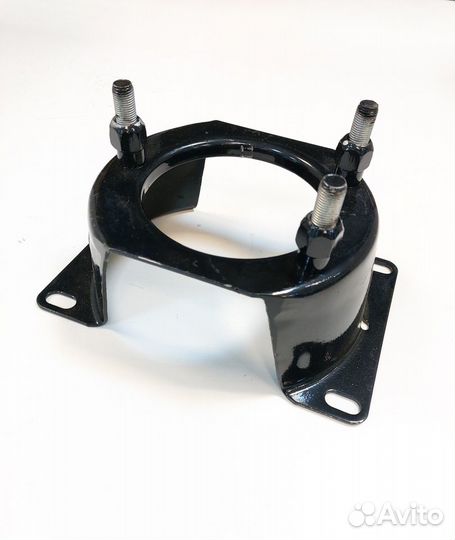 Кронштейн запаски Нива Ваз 21213, 21214, 2131