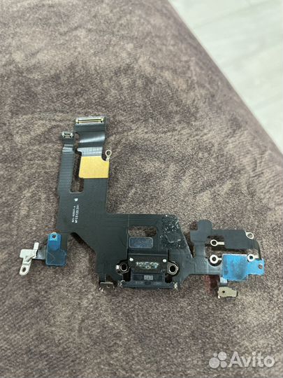 Шлейф для iPhone 11 с разъёмом зарядки
