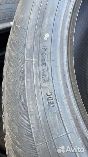 Yokohama IceGuard Stud IG65 235/60 R18 107T