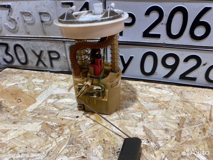 Бензонасос Ford Fusion 1.4 2008