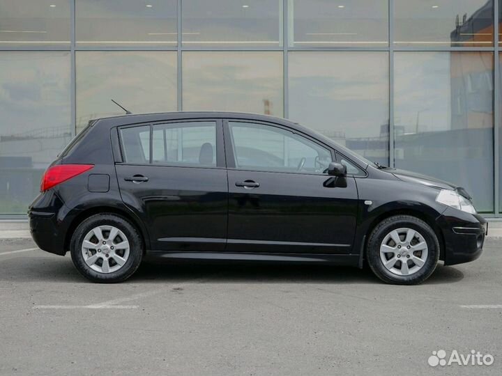 Nissan Tiida 1.6 AT, 2011, 153 000 км