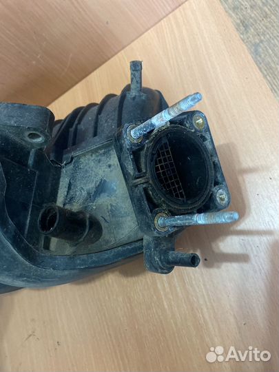 Впускной коллектор toyota 1nz-fe