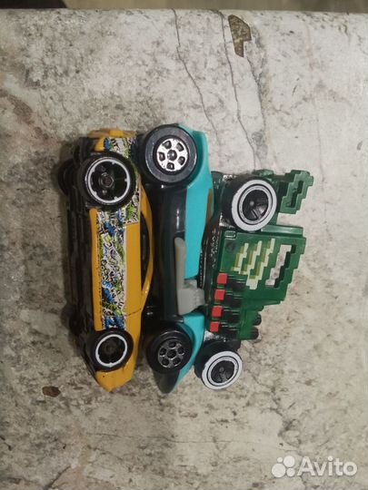 Машинки hot wheels