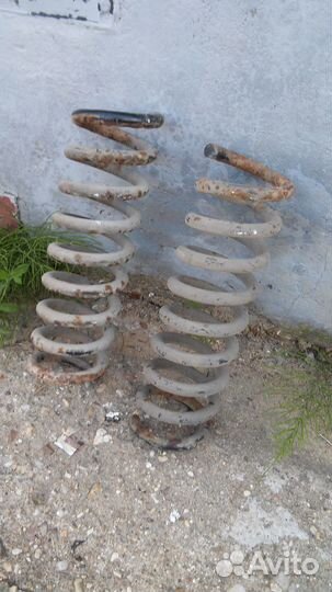 Пружины задние Mercedes W210 седан