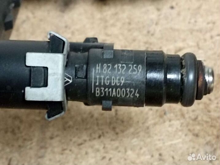 Форсунка топливная Renault Megane 3, Fluence