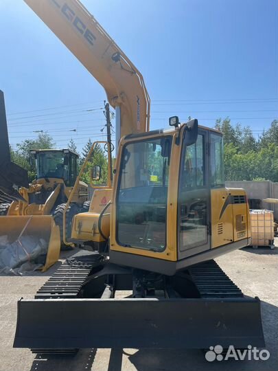 Гусеничный экскаватор LGCE (SDLG) E690F, 2023
