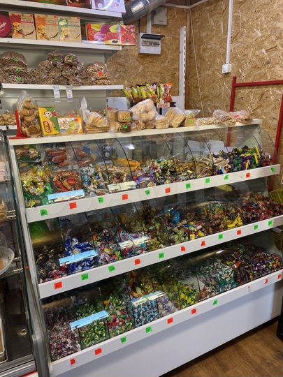 Торговая площадь, 65 м²