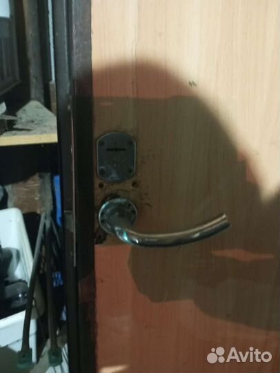 Дверь входная металлическая