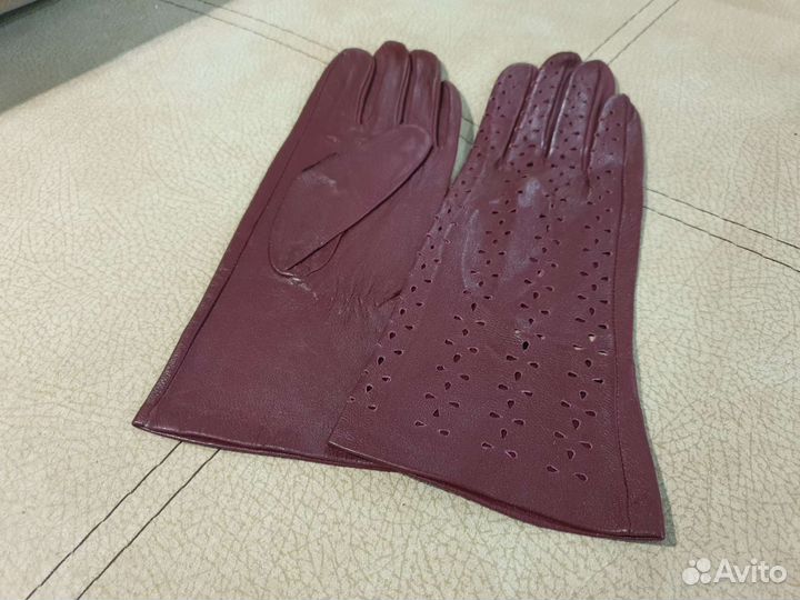 Перчатки женские кожаные новые