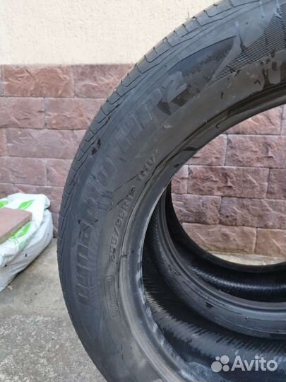 Hankook Dynapro HP2 RA33 255/55 R19