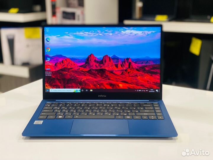 Infinix/ i5-1035G1/ IPS 14