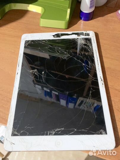 iPad на запчасти