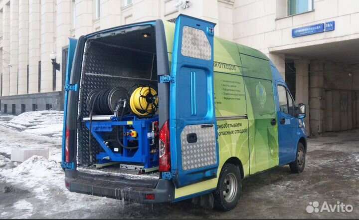 Прочистка канализационной трубы. Телеинспекция